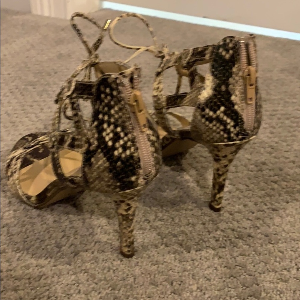 Unisa - Python sandals never worn - Picture 2 of 4